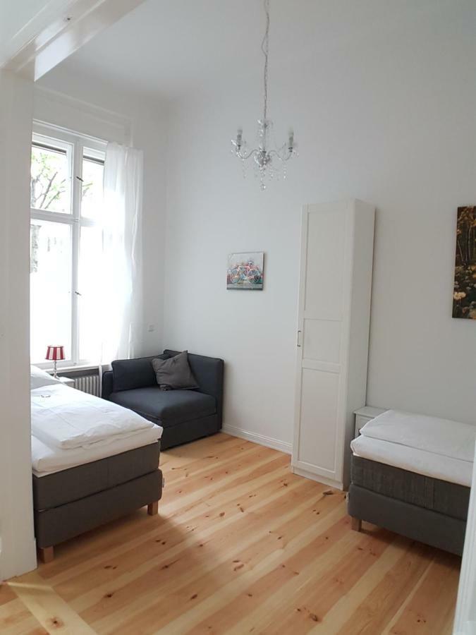 Lang Re By Rockchair Apartments L Superhost Status L 2 Bedrooms Boxspringbeds In City Center - Cozy Family & Business Flair Welcomes You! Berlijn Buitenkant foto
